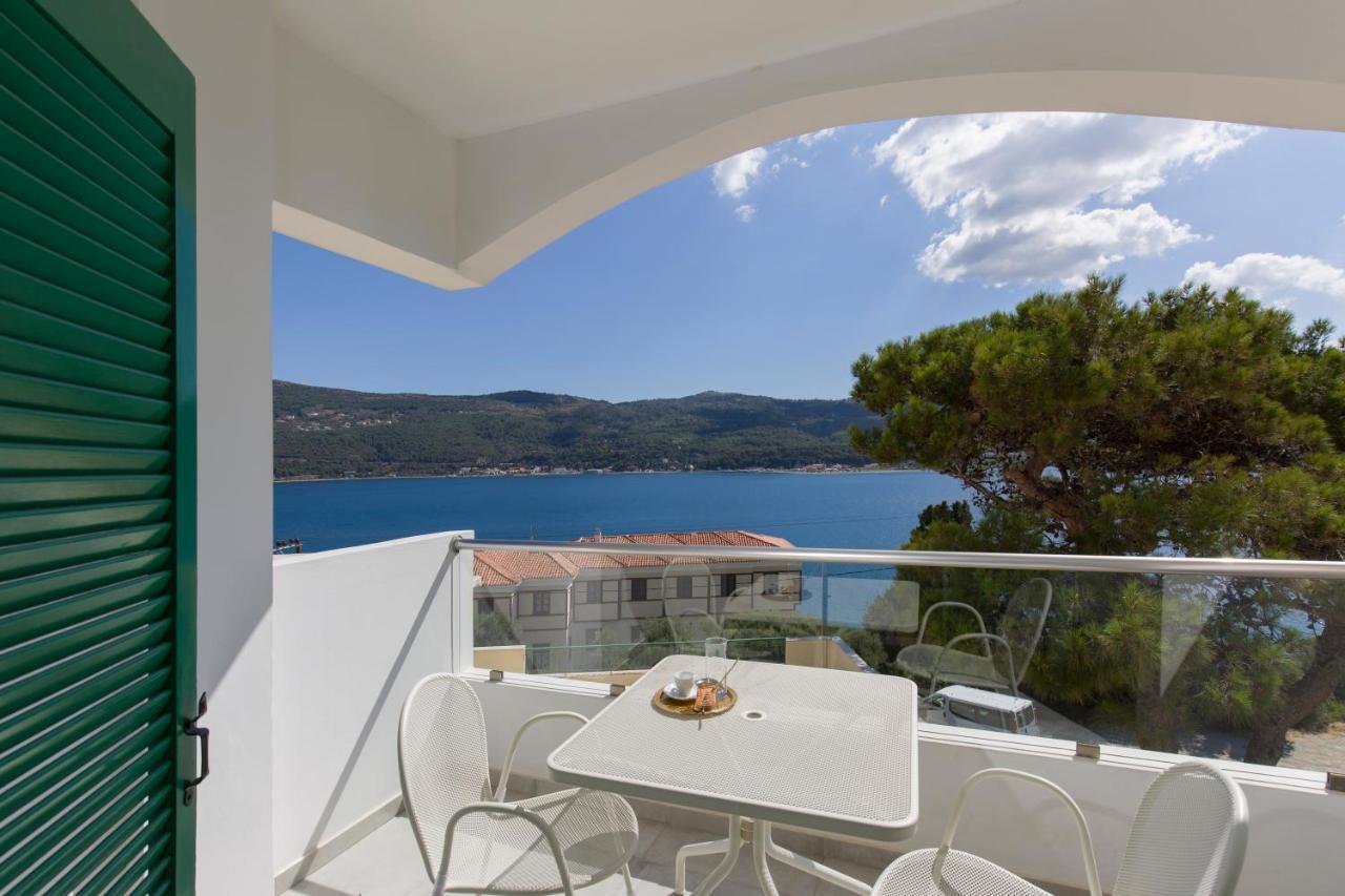 Anthemis Hotel Apartments Agia Paraskevi  Екстер'єр фото